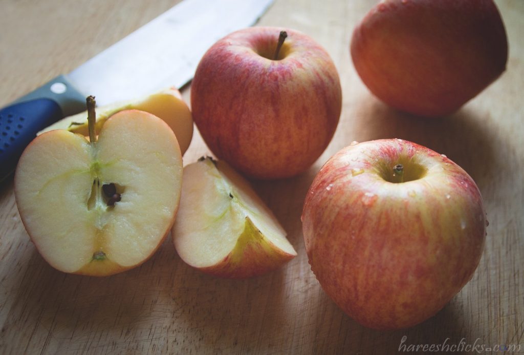 Apple and Knife